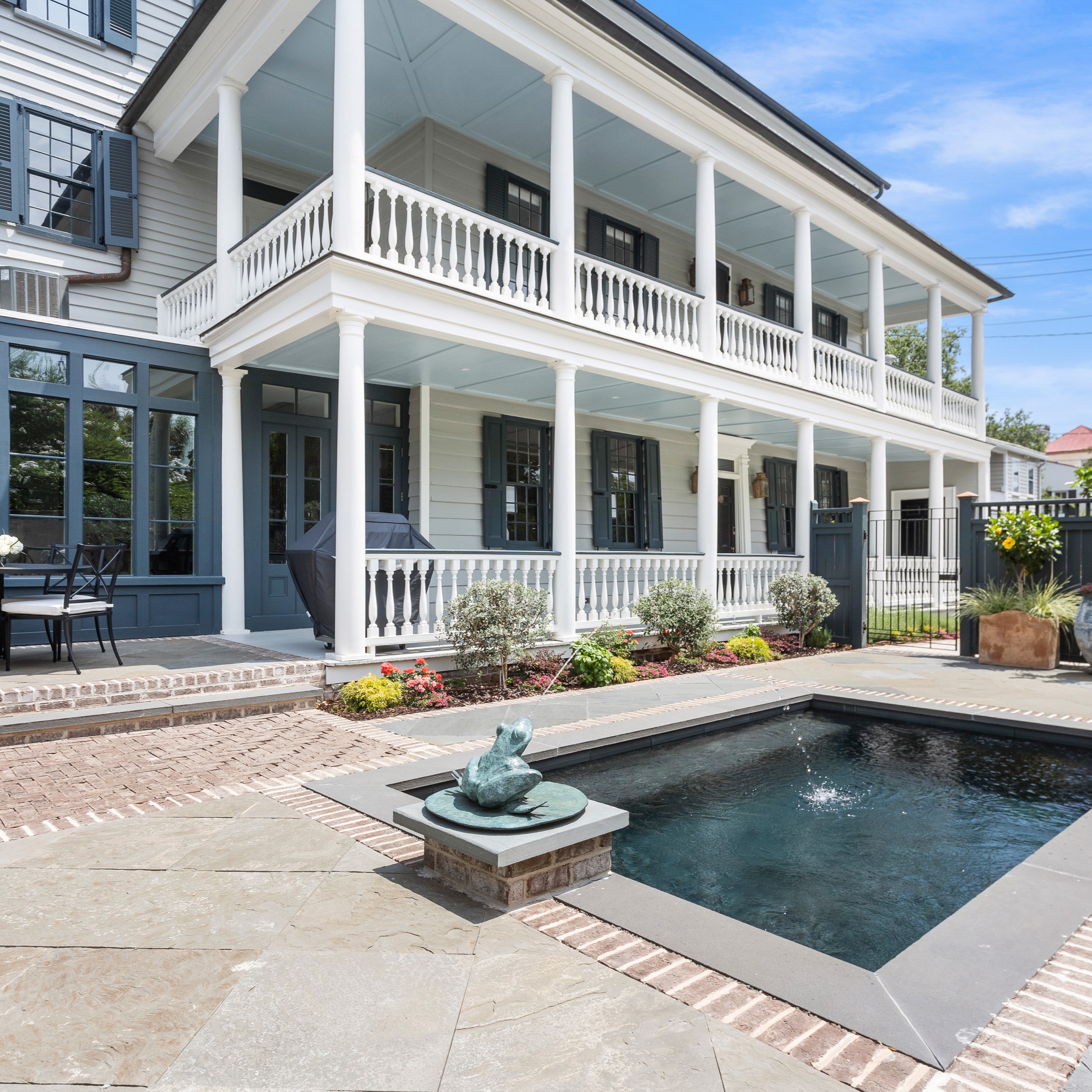 005-5AlexanderSt-Charleston-SC-29401-Edit-Airbnb SQ