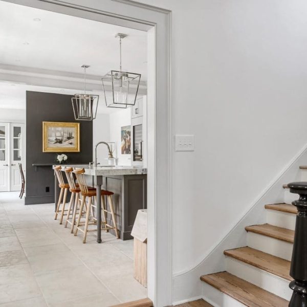 012-5AlexanderSt-Charleston-SC-29401-Edit-Airbnb